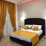 Domo 4* Napels