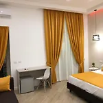 Nocleg ze śniadaniem Domo 4*