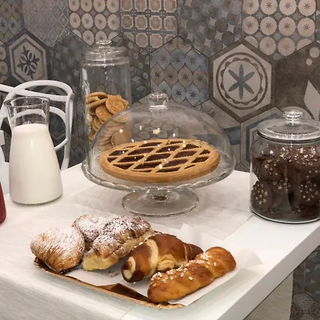 Couette-café Domo Naples